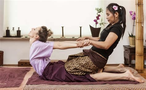 Massage sensuel complet du corps Massage érotique Beerzel